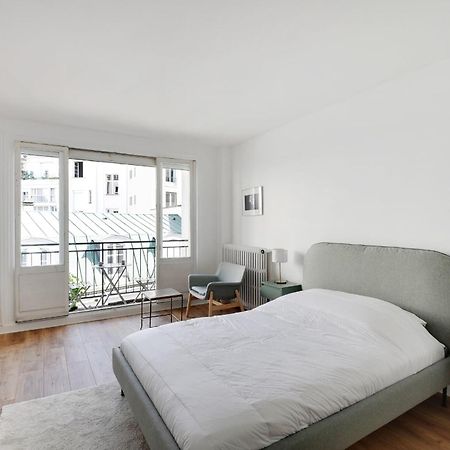 Bright Studio For 2 - Champs-Elysees Paris Eksteriør billede